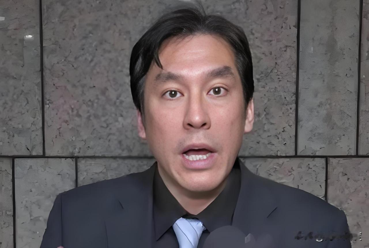 黄暐瀚这次站出来为台独顽固分子“信心”喊话：别怕，台湾本就是被吓大的，不要为川普