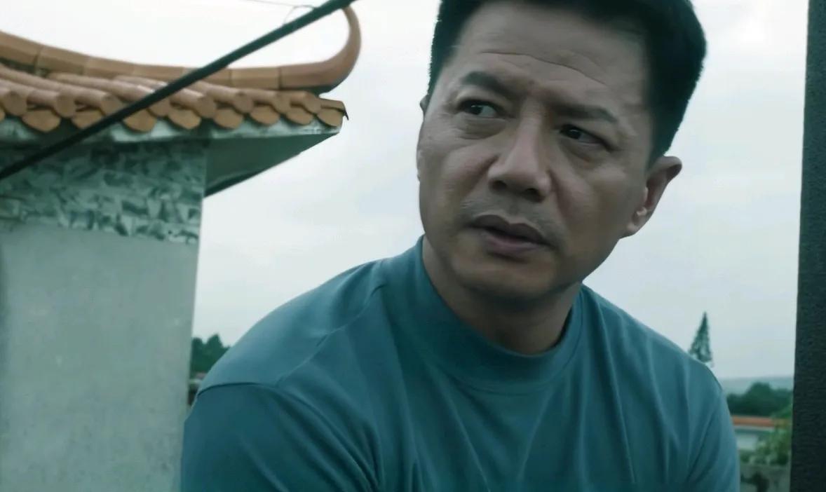《扫毒风暴》大丘被抓后，黎队获得了二等功，兔子的任务也完成了，他终于可以开始新的