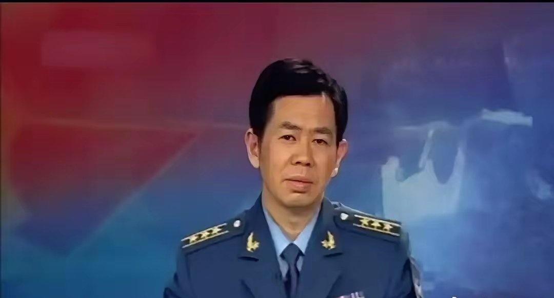 那个打断戴旭将军谈航母的女主持人，以后可能没机会了。央视军事频道刚刚启动了最大