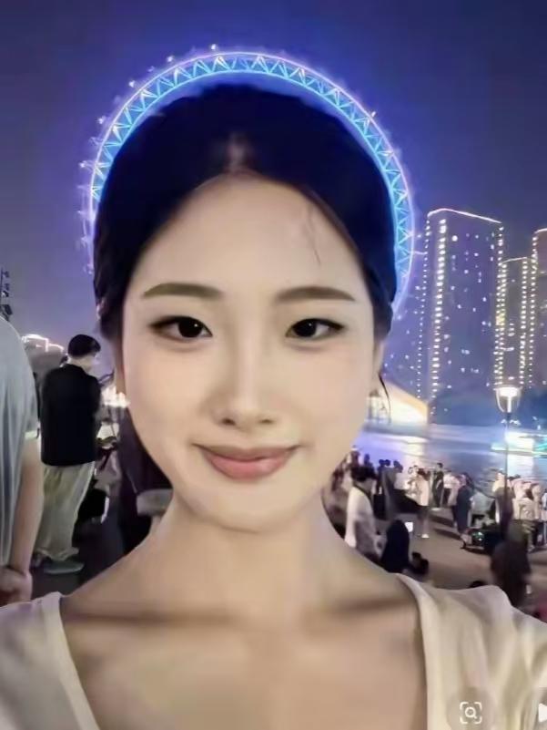 天津土著都懵了！天津之眼还藏着神仙拍照机位，外地小姐姐专门来打卡当公主。我一