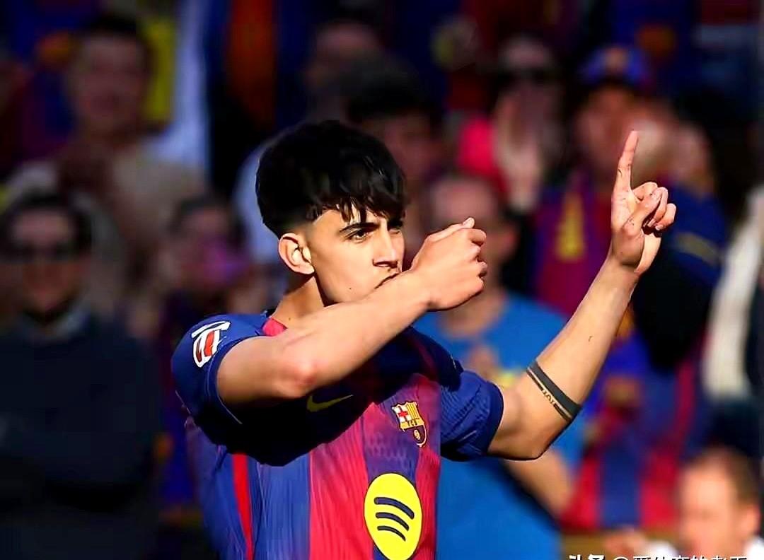 5亿欧元违约金，巴萨这次真把宝全押在德容身上了。巴萨官方宣布，中场核心弗兰基