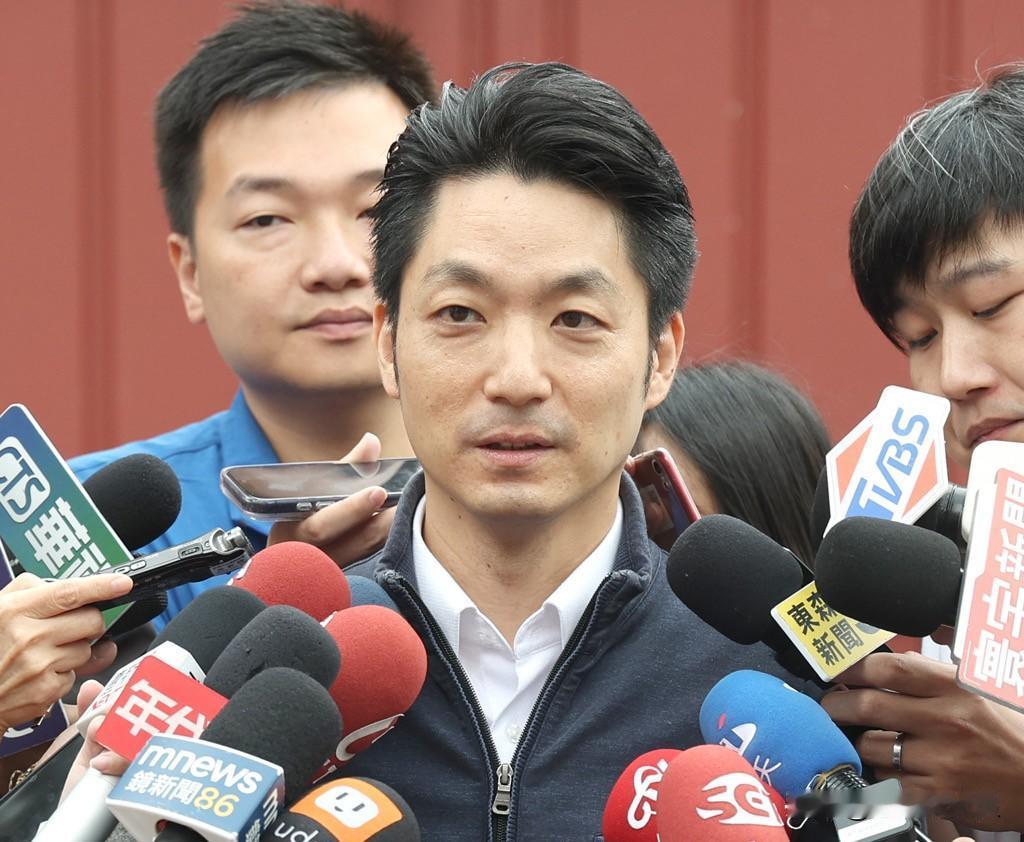 赵少康专访沈伯洋遭国民党中央委员连署开除党籍蒋万安回应了媒体人赵少康