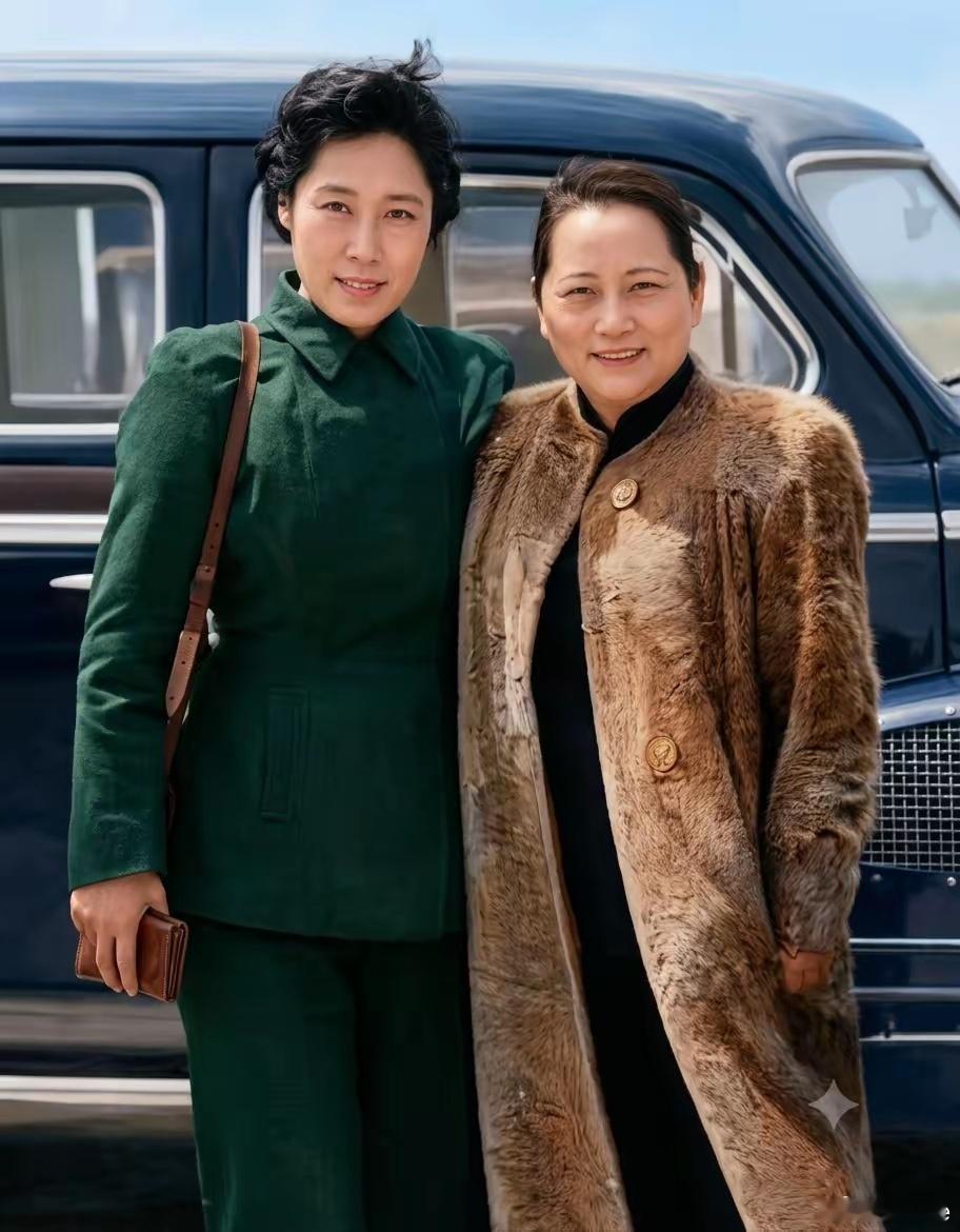 1957年，王光美刚到上海看望宋庆龄的一张老照片。