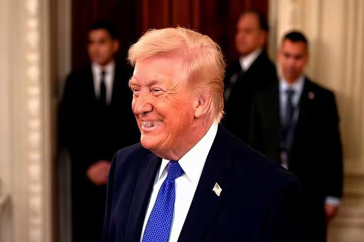 真的看傻了。美国冰球赢了加拿大。就这事儿。白宫直接官方下场。羞辱