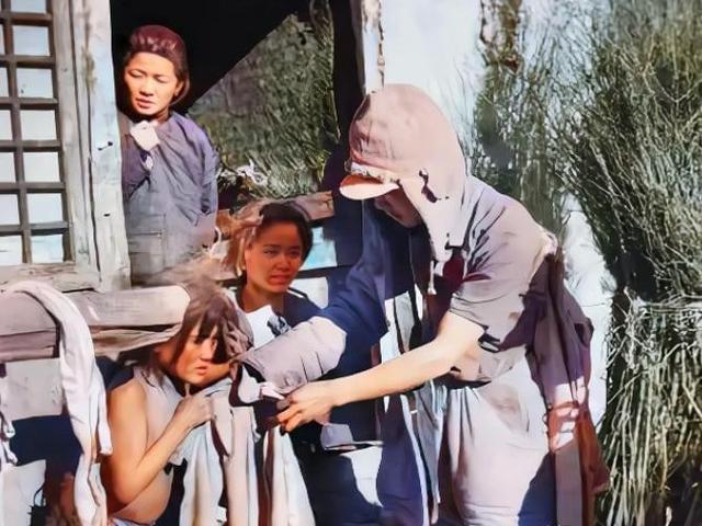 1931年至1945年，那是一段被鲜血浸透的岁月，日本侵华战争的阴影笼罩中国大地