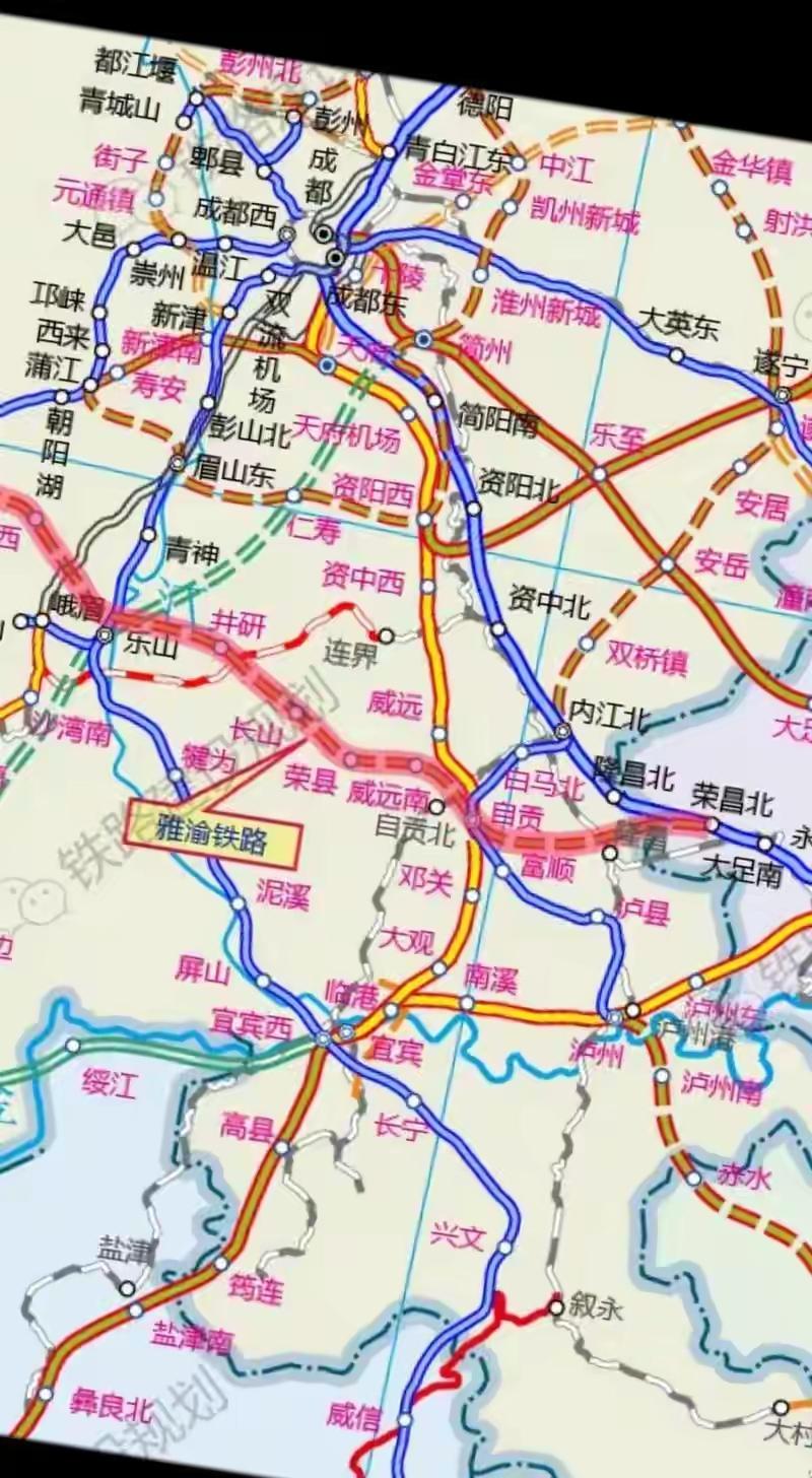四川东出铁路交通之一雅自渝高铁，简直是神级规划，如果真的实现，重庆将绕过成都直接