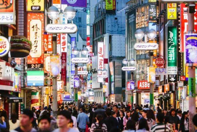 日本经济真的被中国打败了吗？答案是NO！因为并不能说是中国打败的，只能说是日本自