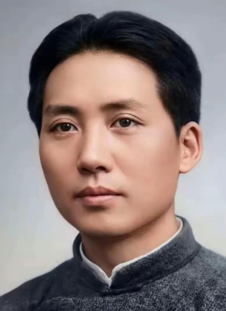 毛主席这句词，穿越百年依然振聋发聩：数风流人物，还看今朝！总有一句话，读一