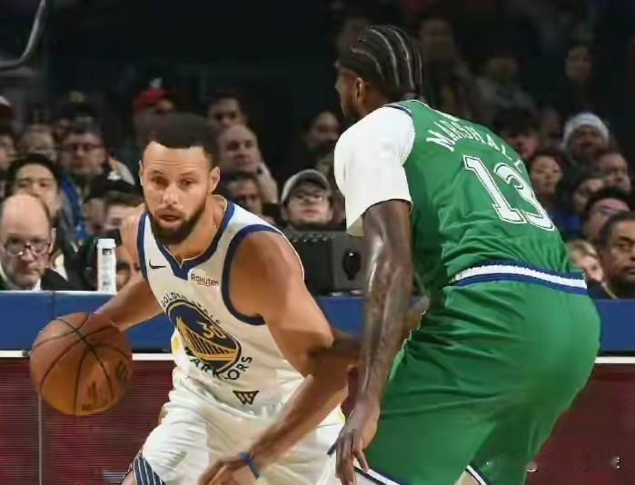 圣诞大战最新战况:勇士126:116胜独行侠，5人最开心:一， 赢球+