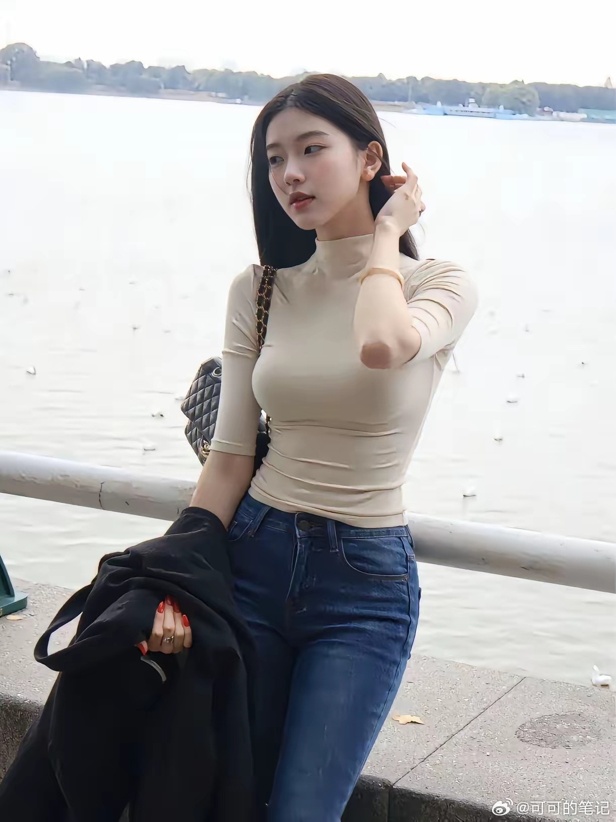 今天是温柔的大姐姐