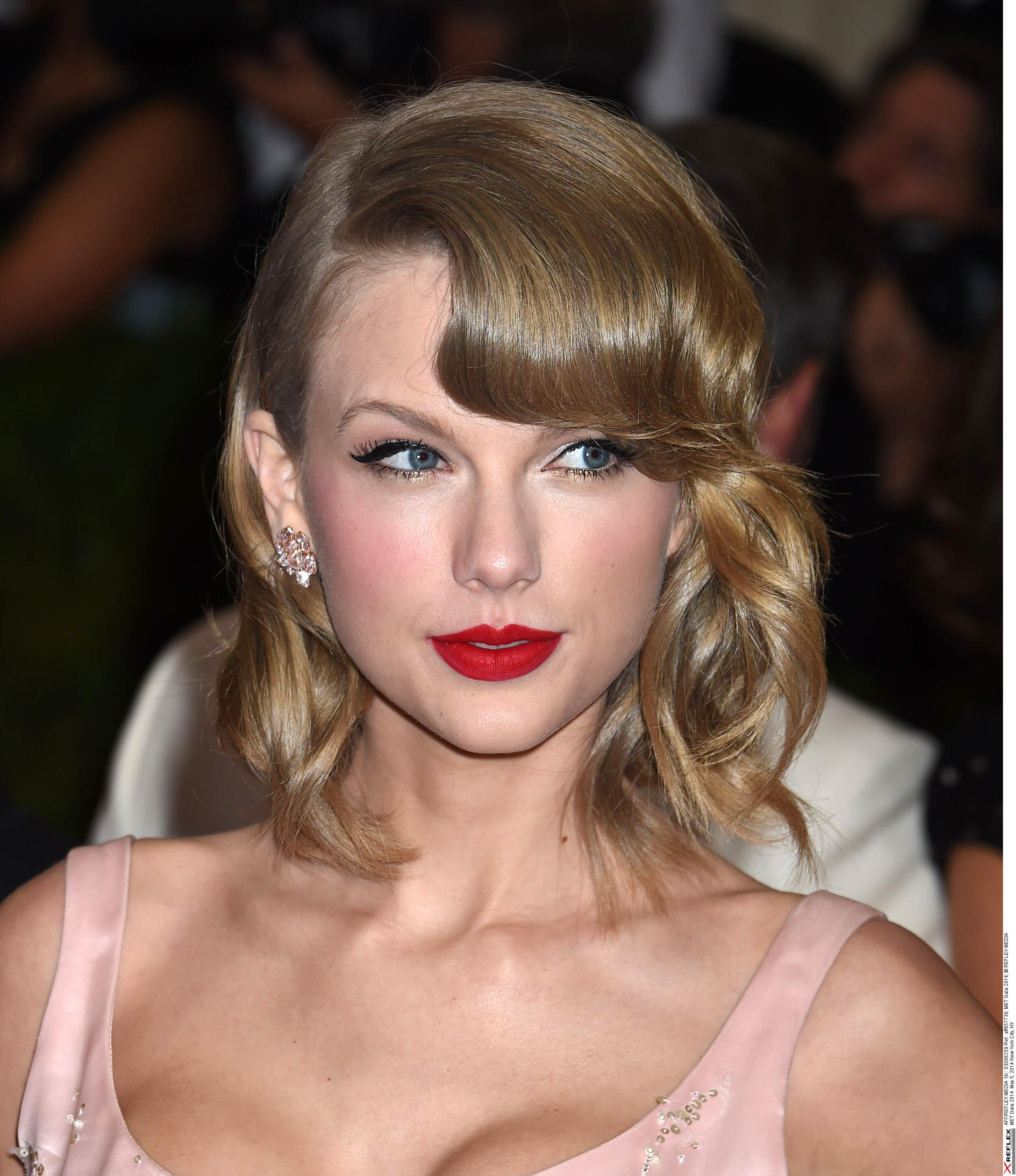 【TaylorSwift】2014年MetGala|欢迎来到我的时代