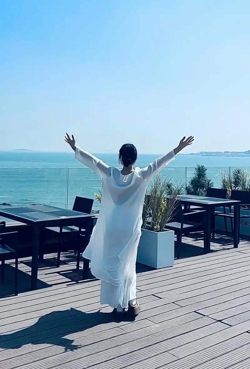 生一场病，出院后在家里躺了三个月，让我明白了一个道理：​亲戚朋友包括自己的亲兄