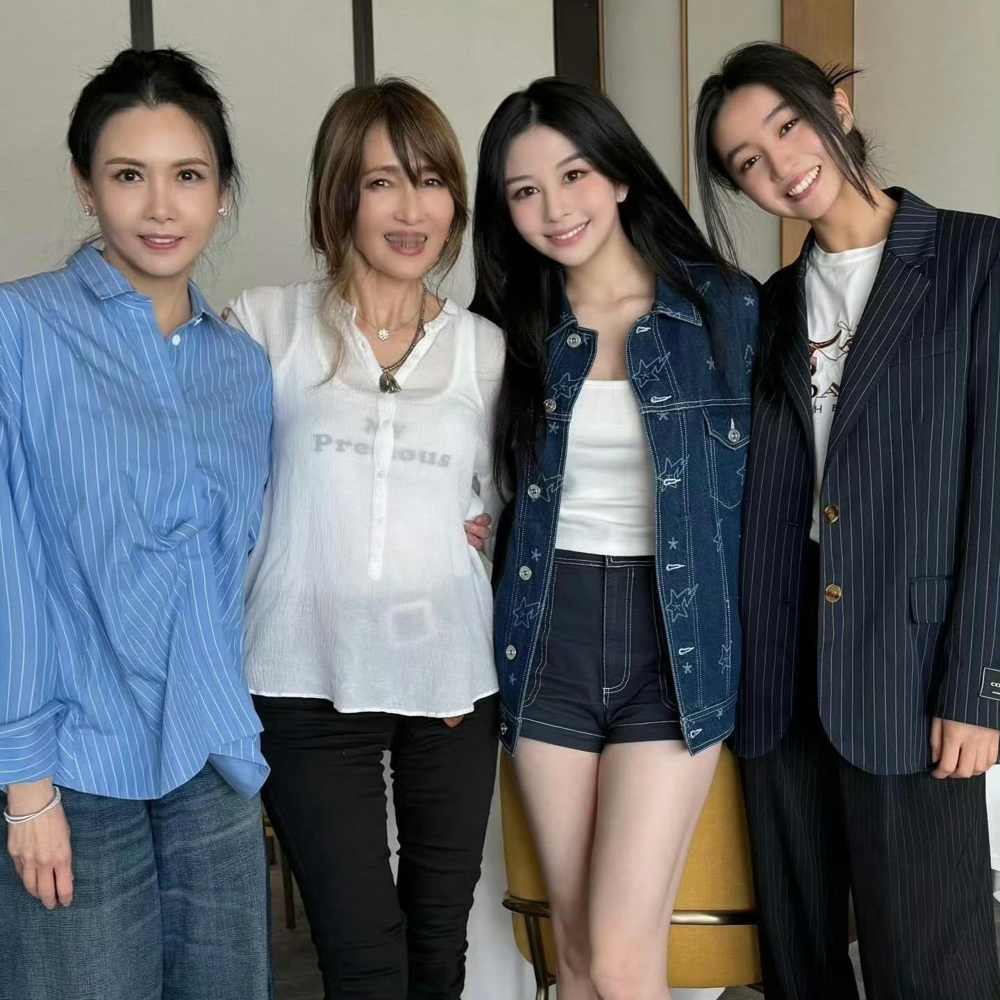 我的梦中情人邱淑贞还是这么漂亮！