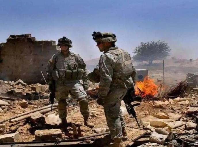 世界越乱，中国越香。中东的战火，意外炸出了东方大国的“安全红利”。说出来一点