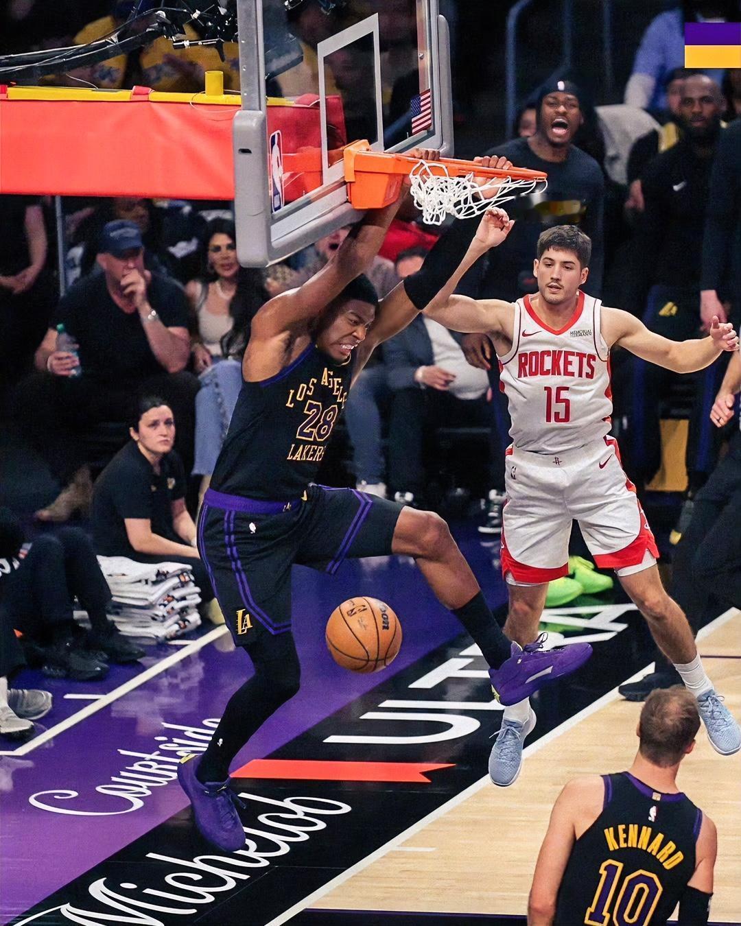 火箭该想念狄龙了！目前湖人2比0的结果出乎多少人意料？一句话总结：火箭比想象中