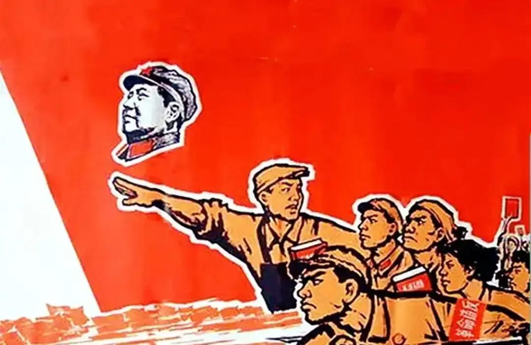 中国特色社会主义绝不是资本主义，新时代中国特色社会主义更不是资本主义，扛着社会主