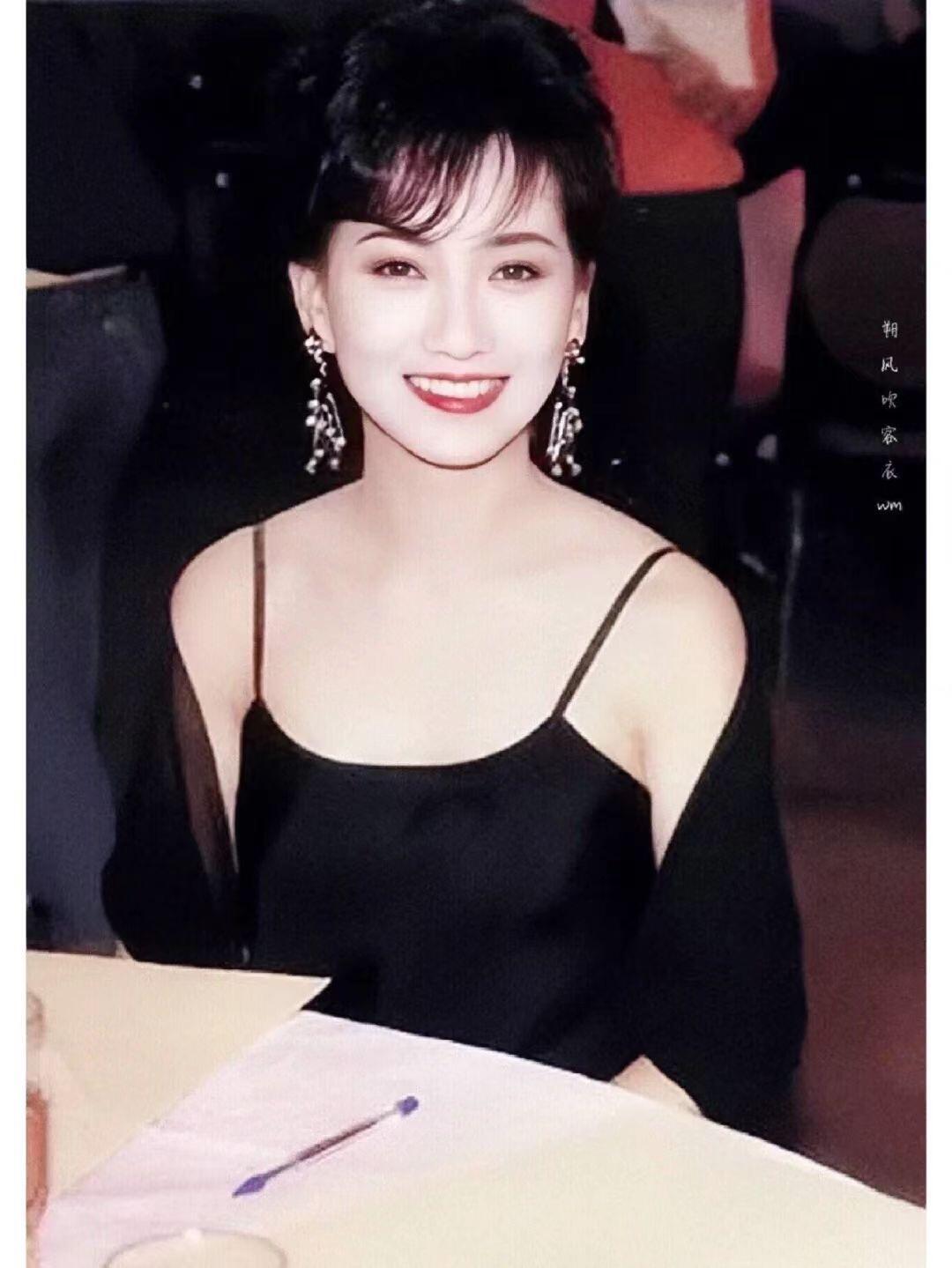 小时候就觉得白娘子是仙子来的