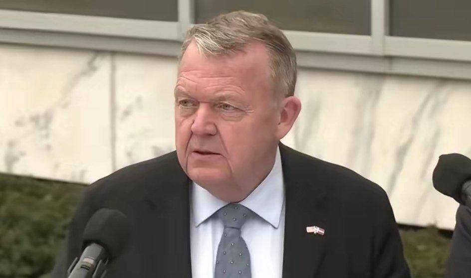 丹麦外交大臣最近接受采访时，说了一番很直白的话。他明确表示，格陵兰岛在过去十年里