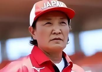 “我放弃中国国籍，成为一名日本人，就是为了打败中国队”，而她的父亲则公开回应：“