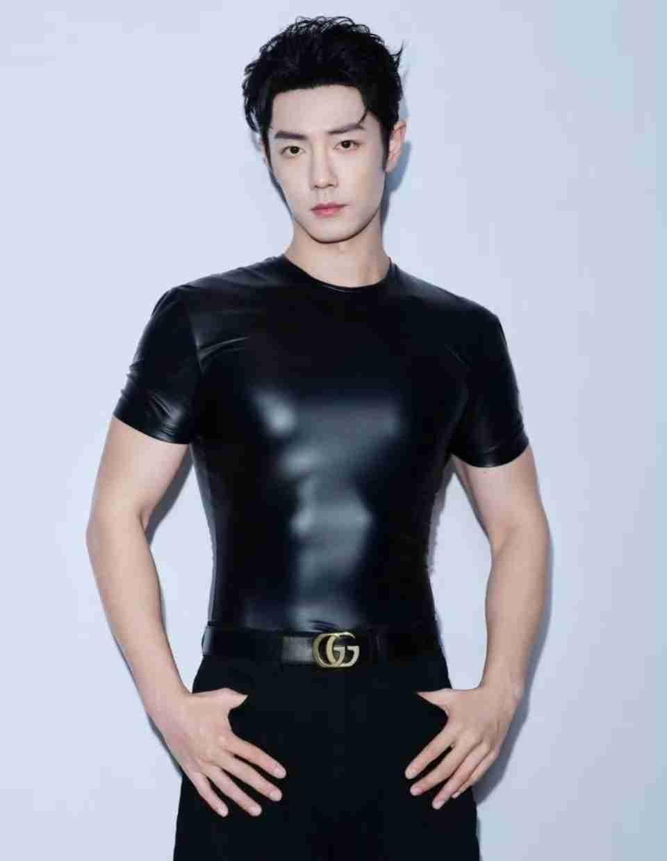 我的今日状态：😁轻松愉快我这里的天气：🌤️多云肖战Gucci大片封神！