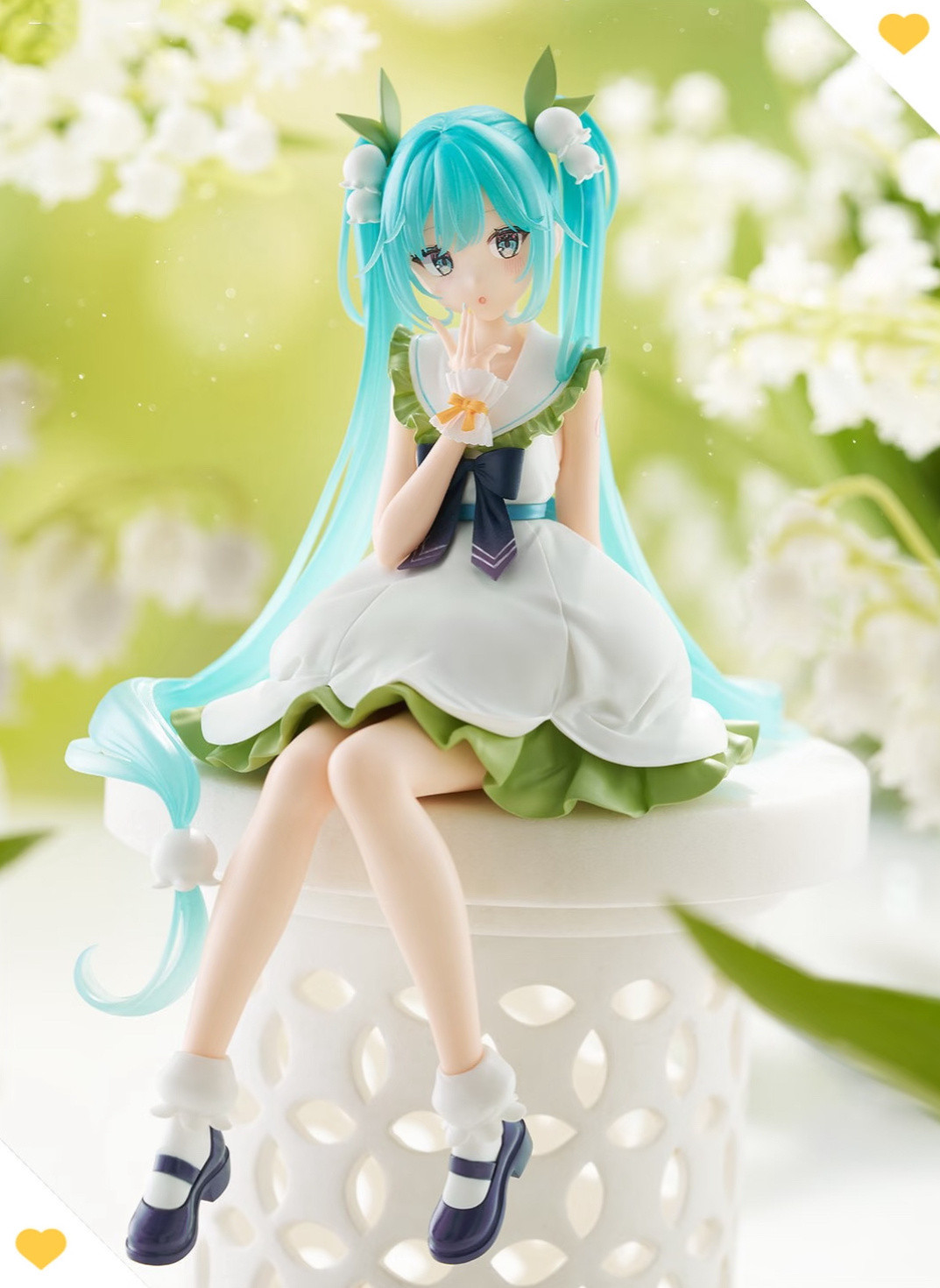 来自FuRyu的手办～压泡面初音未来花仙子铃兰这个配色真的超清新！太让我心