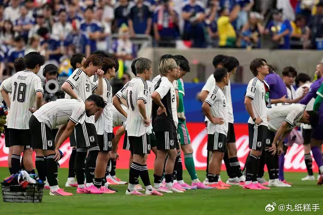 日本足协已退2026电竞世界杯，信号很明确：安全第一。若2027亚洲杯风险仍在，