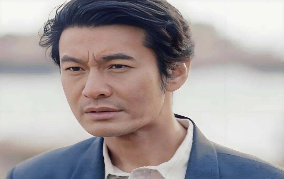 《小城大事》大结局：月海撤镇设市，郑德诚离开其实是得不偿失！大结局郑德诚终于