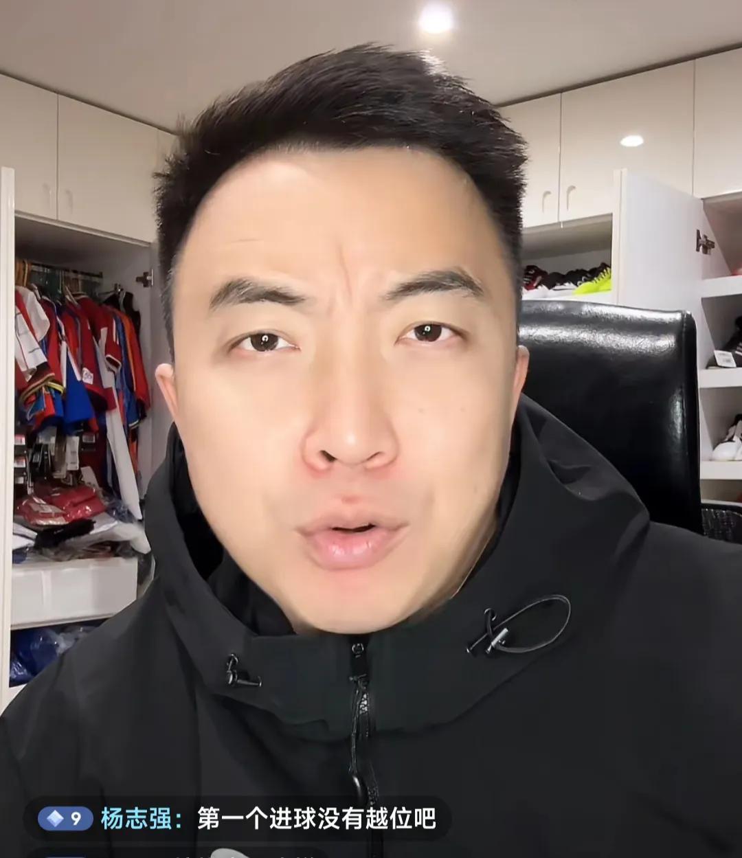 媒体人袁甲爆了一个料。他在直播间表示，此前中超中甲涉及虚假比赛的俱乐部，其实不