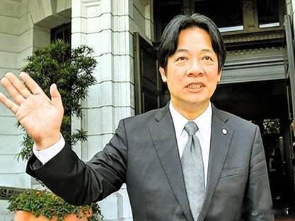 热血馆长直播中气愤表示：假如再让民进党执政十年，台湾人恐将变成日本后代。郭正亮