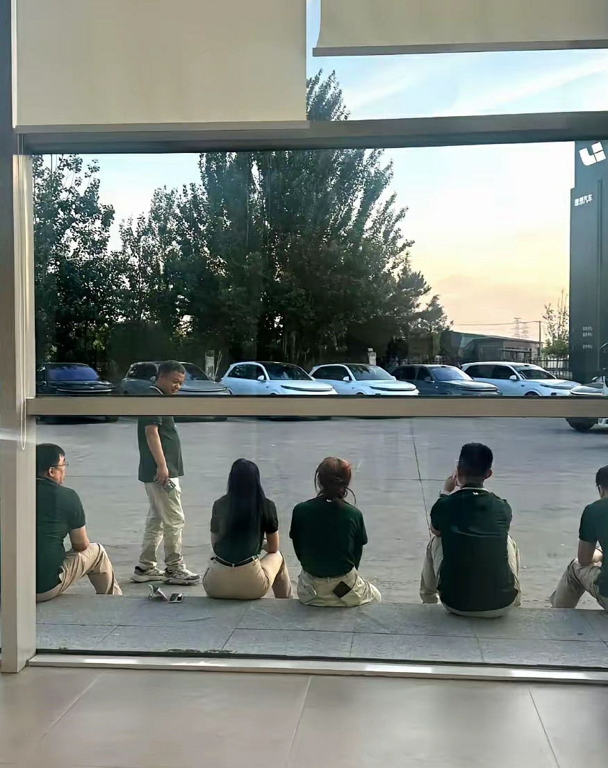 有些人天生就是主角，藏不住的