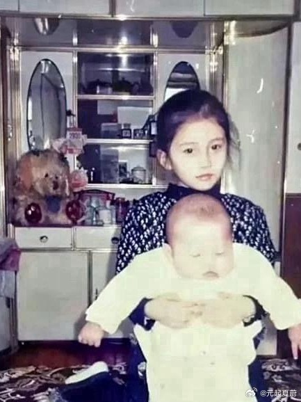 弟弟长大变成小帅哥，姐姐算不算长歪了？​​​