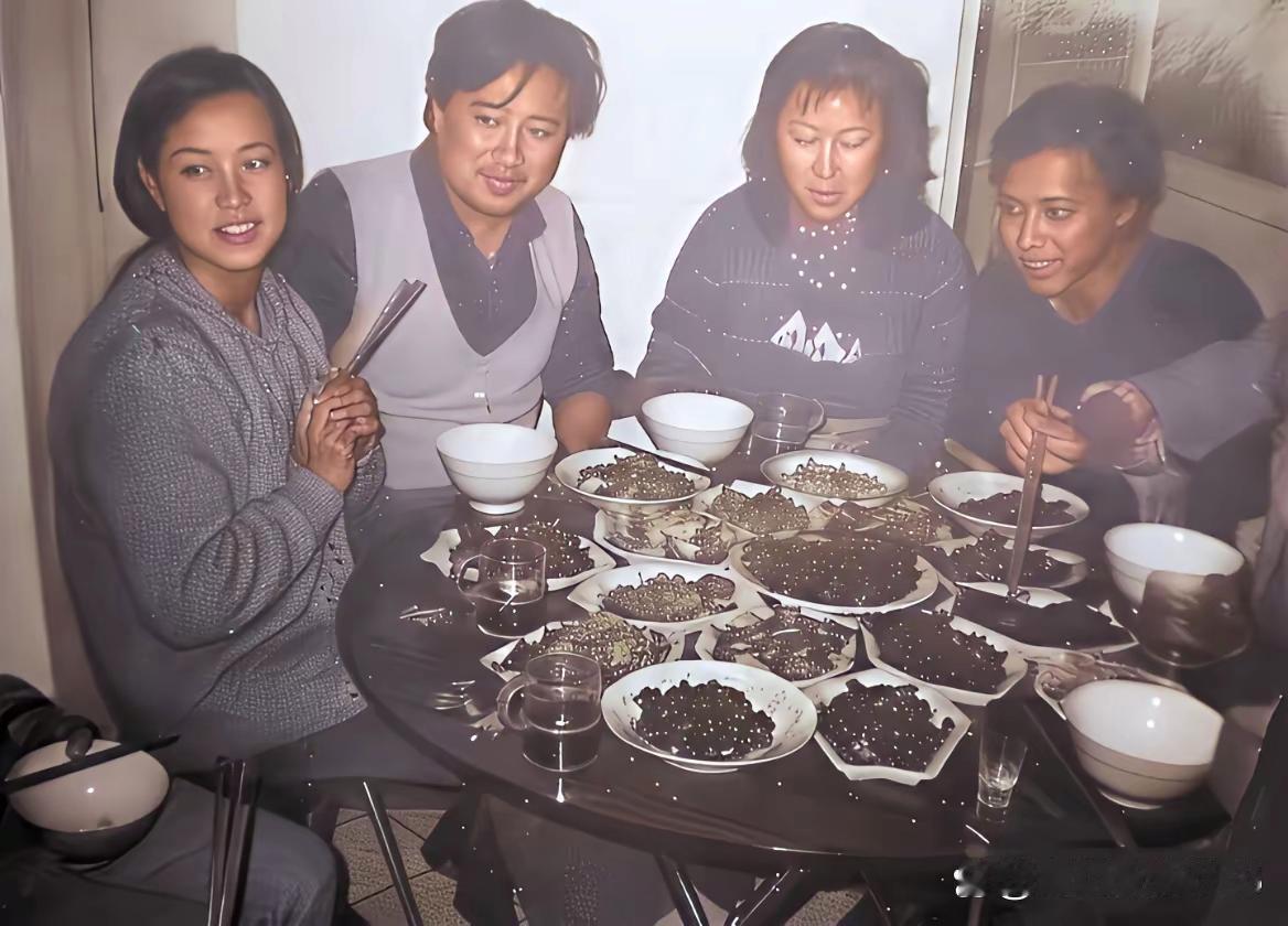 40多年前的这一顿饭能值多少钱？