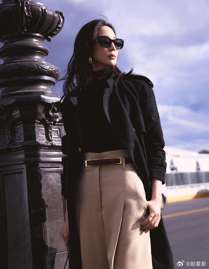 张钧甯女神级别哇塞，咱就是说张钧甯女神级别的！时尚的表现力真的是好强呀，而且