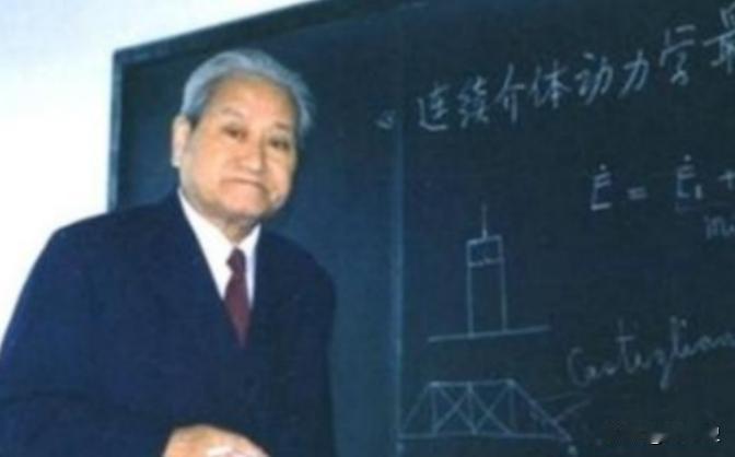 一位参与修建三峡大坝的老人曾透露过，90%的人不知道，其实在三峡大坝修建初期，我