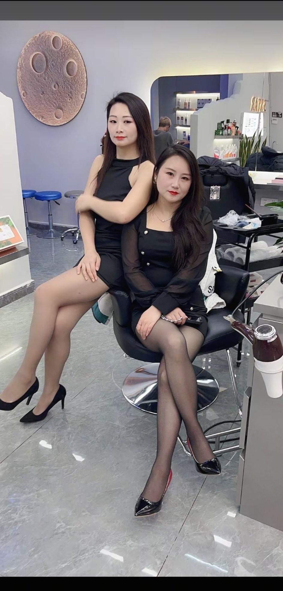 渴望工作，美容院少妇