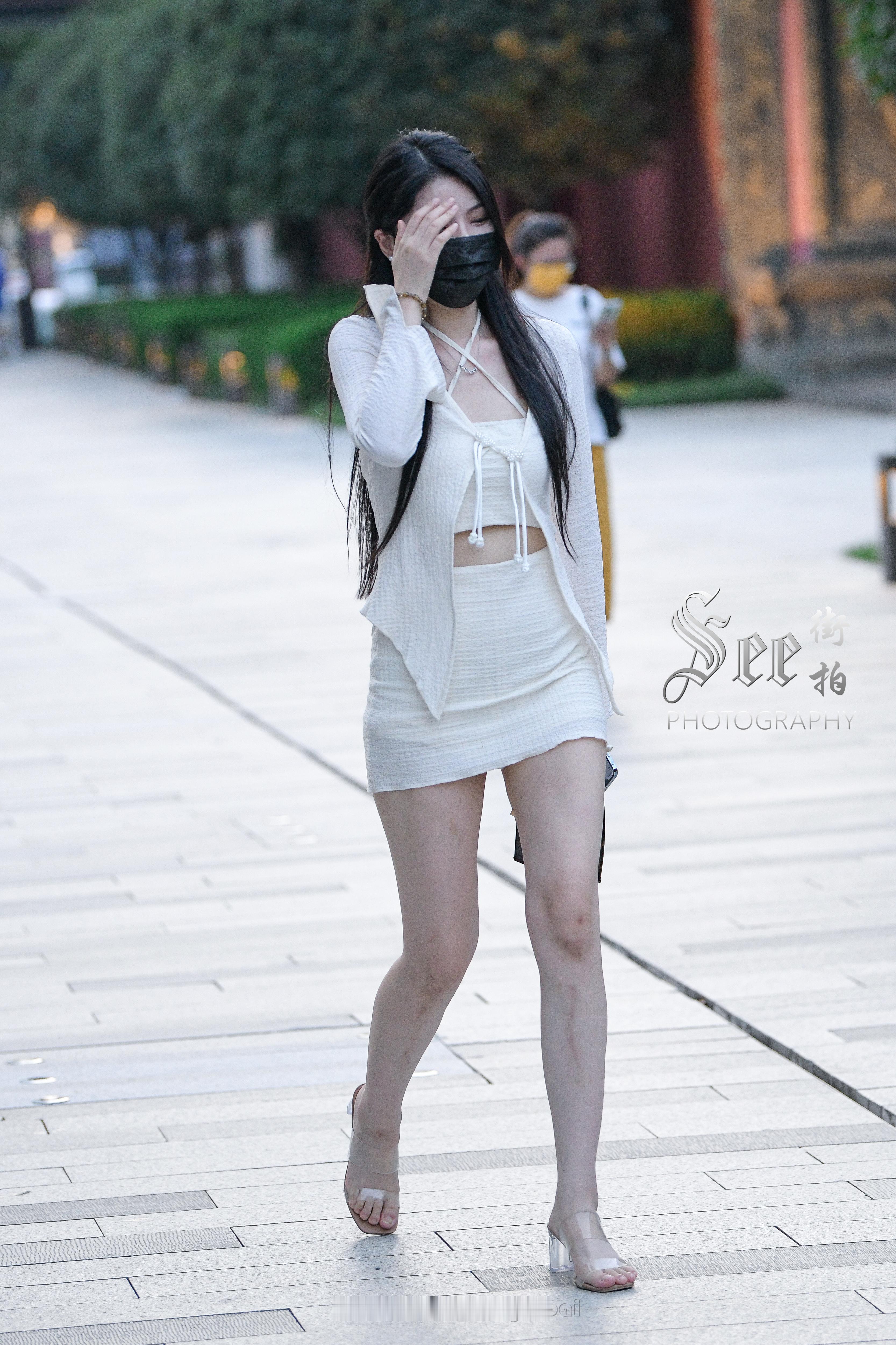 冷艳优雅气质美~~​​​