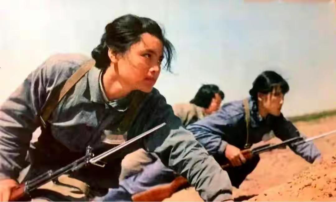 刚才看到一个非常🈶意思的问题：六七十年代，中国国力相对较弱，美国为什么不敢入侵