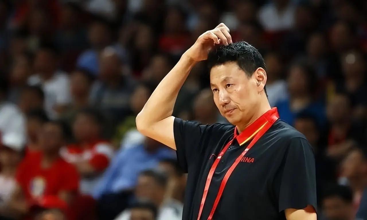 将正式解禁恢复教练工作！李楠最近在接受记者的采访时被问到解禁有什么感想，他首先感