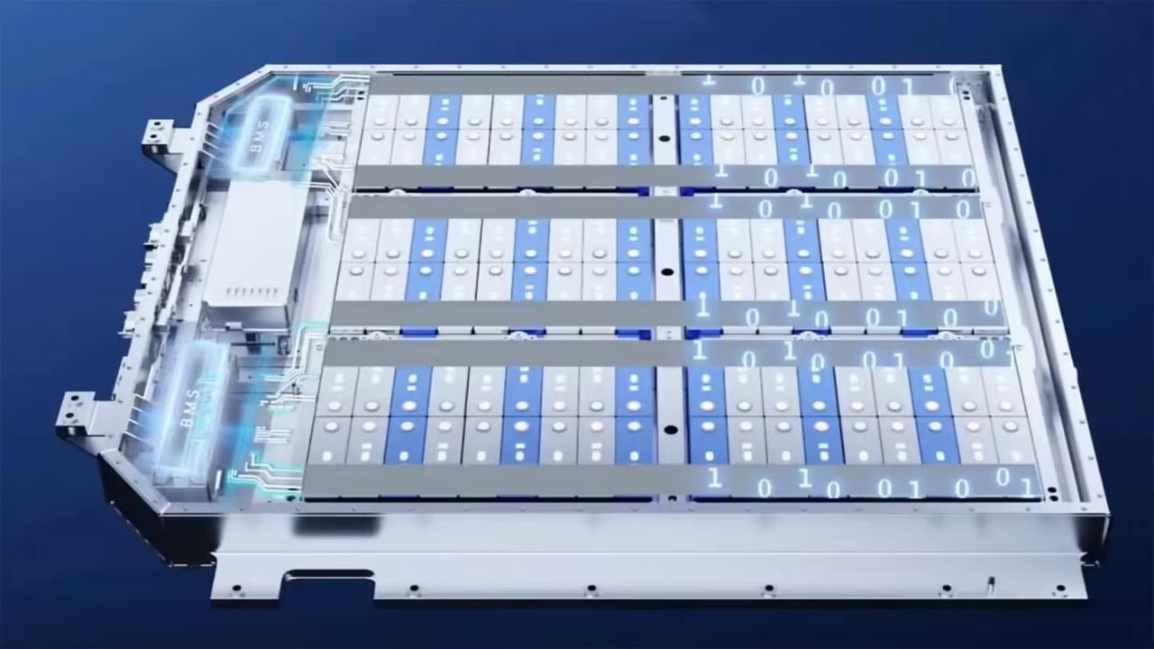 宁德时代新一代5C电池，跑180万公里后仍有80%容量😯这份