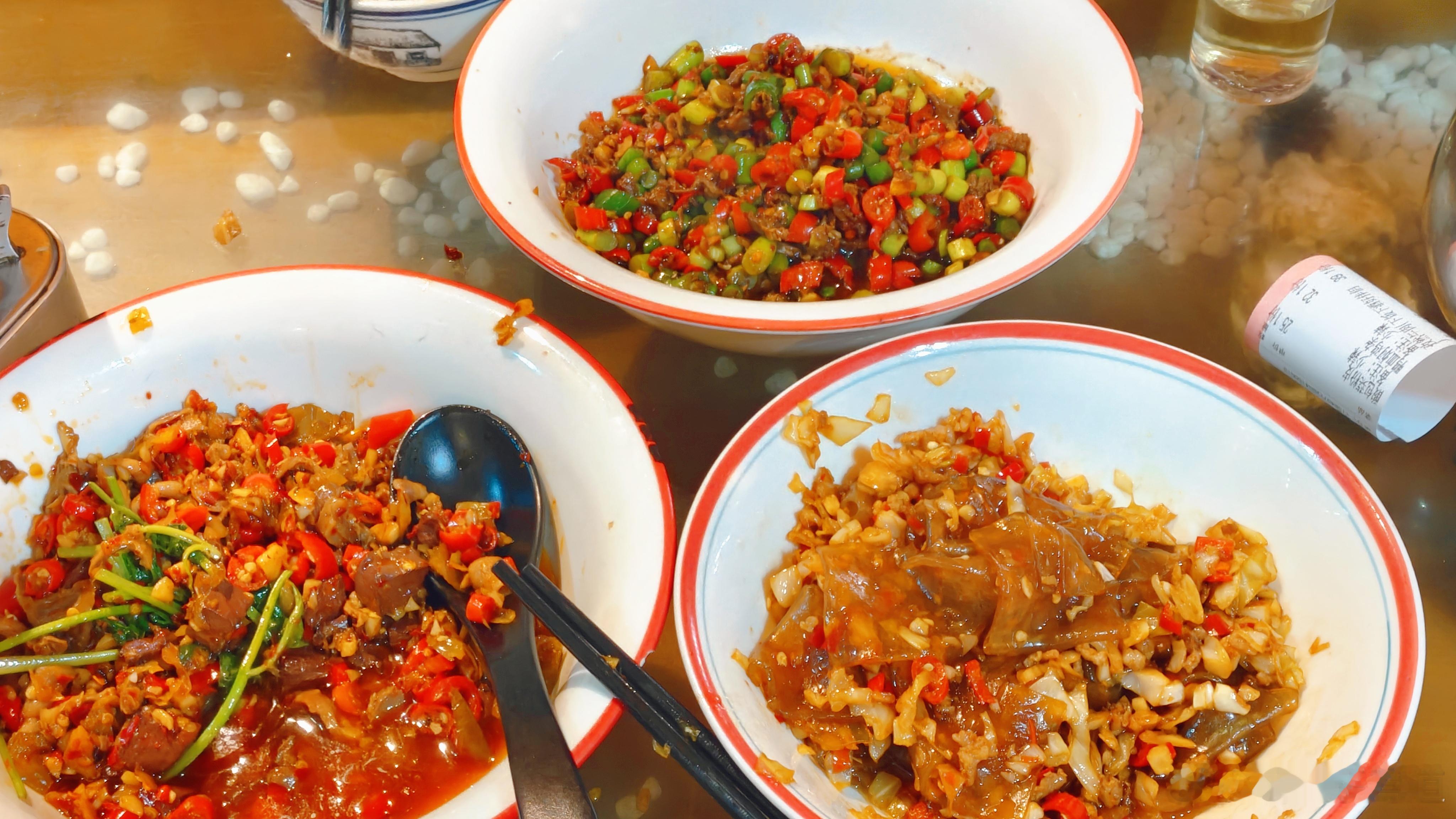 湘菜真是下饭天花板！把一年的大米饭都吃了！寻湘探味