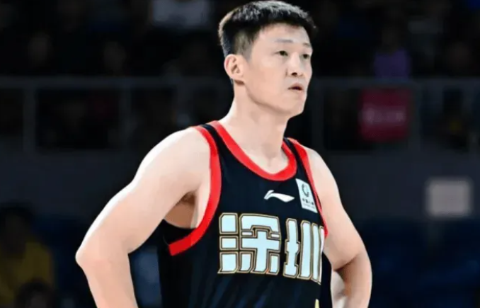 媒体人: 周鹏解锁1000记三分成就, 他始终是外线可靠火力点