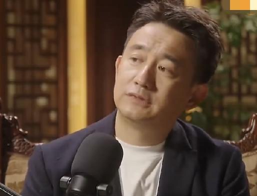 黄磊：我参加了7季《向往的生活》，1季14集，共98集，每集炒6个菜，炒了六百多