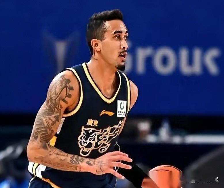 CBA新赛季分组，不知道是广东宏远运气不好还是对手运气不好？先说CBA俱乐部杯