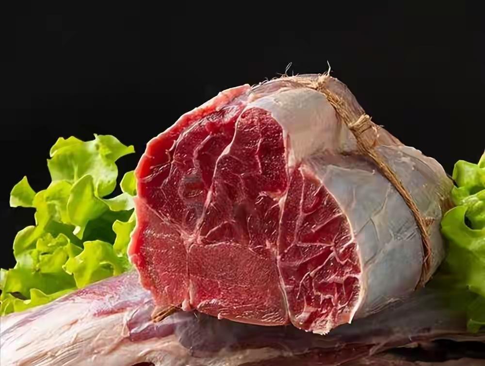 中国亮剑！55%重税准时落下！牛肉堆积如山，澳洲政客求情也没用老清注意到，最近有