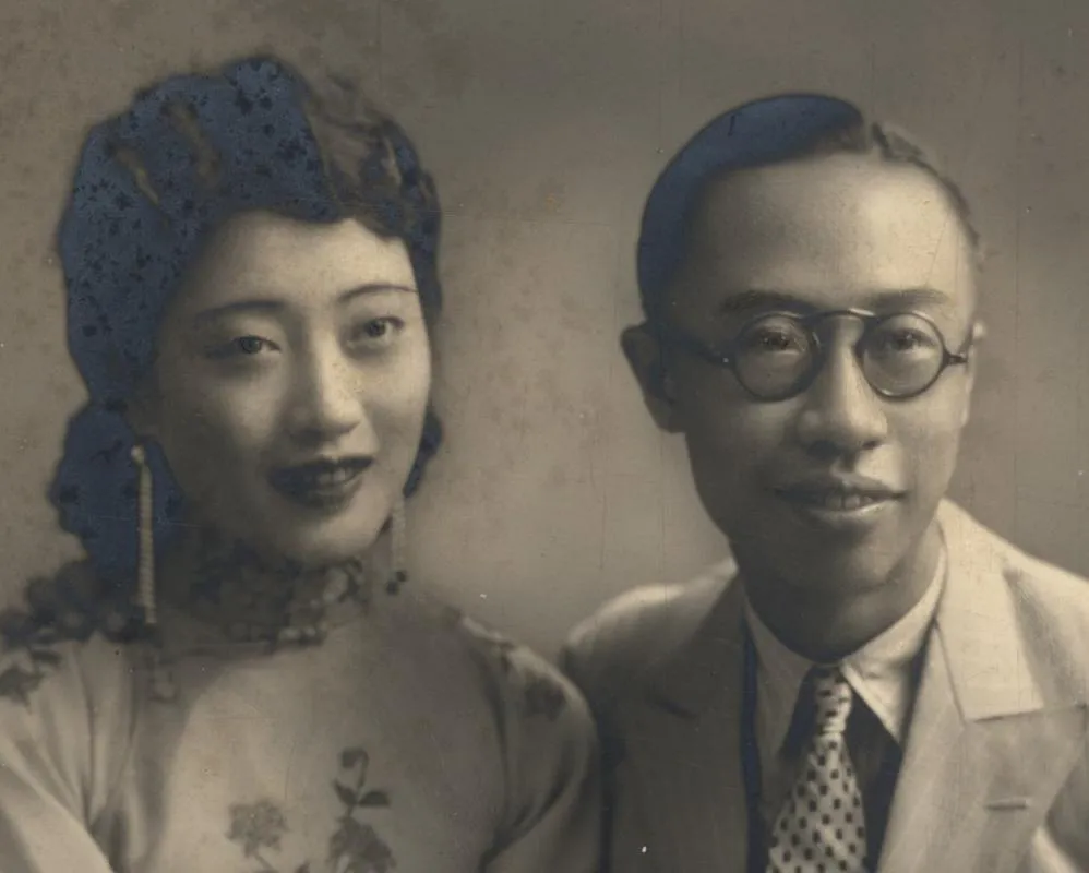 1962年，李淑贤和溥仪结婚后，一到晚上溥仪就故意躲着李淑贤。可是等她睡熟之后，