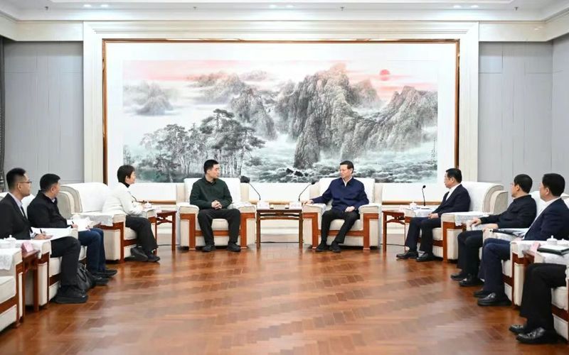 辽宁省委书记、省长会见李想