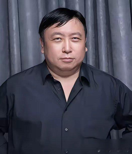 王晶一句话，把《给阿嬷的情书》直接判了死刑。他说，这片火了也没用，同类哭戏模仿