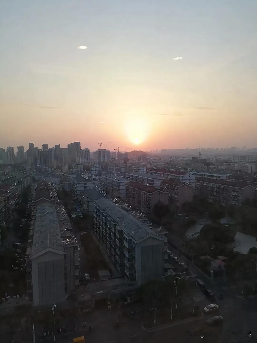 其实每个人在做一件事的时候、经常容易忽视个人条件、就好比马拉松，大家都是专业运动