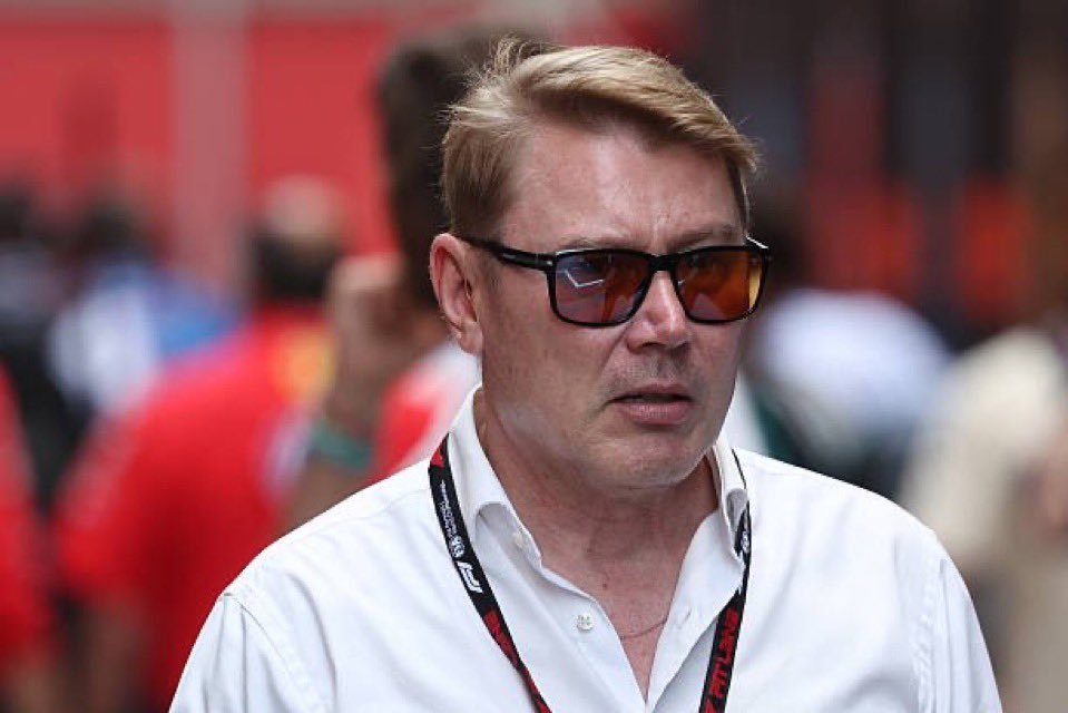 F1米卡·哈基宁敦促迈凯伦不要为了签下马克斯·维斯塔潘而破坏车队内部的和谐，他