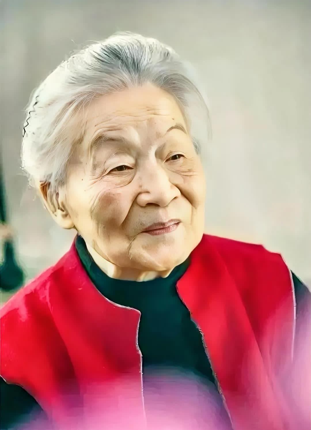 杨绛先生这段话，真的点中很多人。我让步，不是让你得寸进尺。我与世无争，